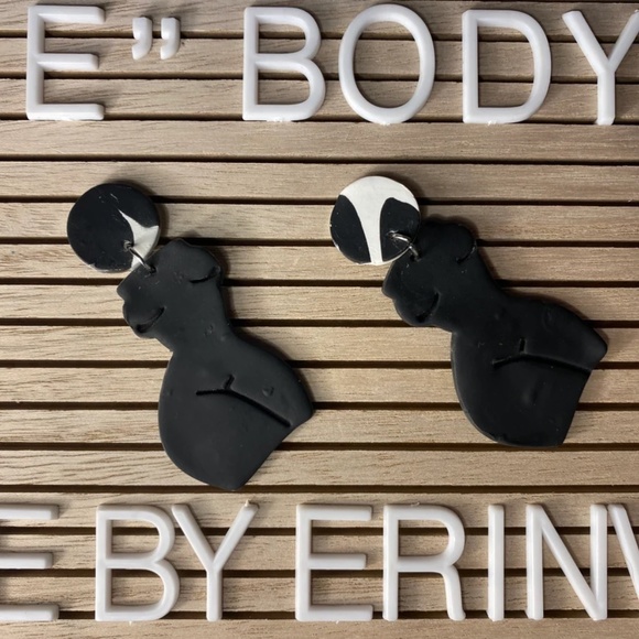 Handmade Clay Earrings | Forms of a Woman Silhouette | Black and White - Picture 5 of 8